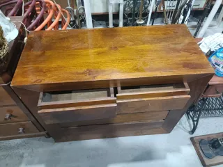 Cómoda cajonera madera de Roble