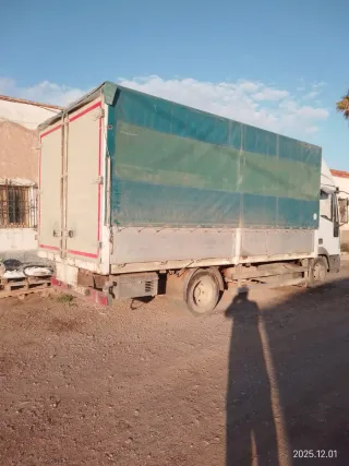 Camión Iveco EuroCargo 180cv