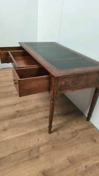 ESCRITORIO O DESPACHO DE OFICINA  LUISXVI ANTIGUO