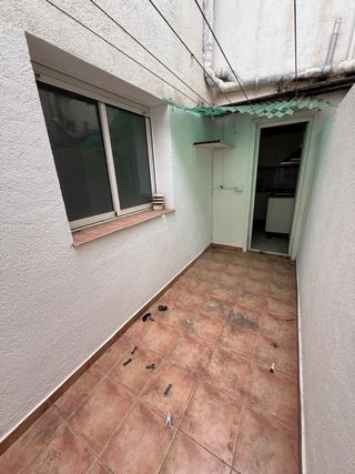 URGE Un local cerca del Mar