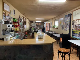 Ofrezco empleo camarera en San esteban del molar