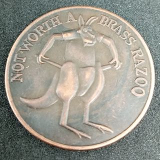 (N°26) LA ORIGINAL Y ÚNICA BRASS RAZOO AUSTRALIA