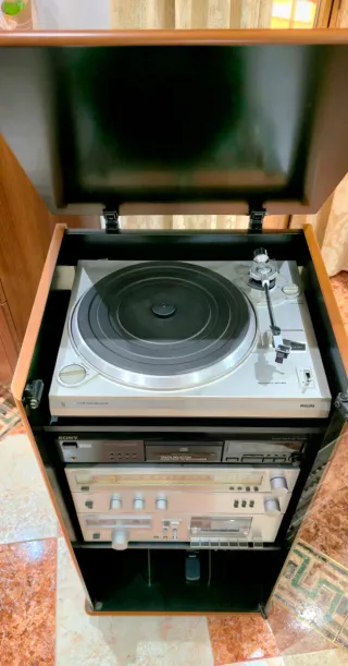 Equipo de música modular Philips