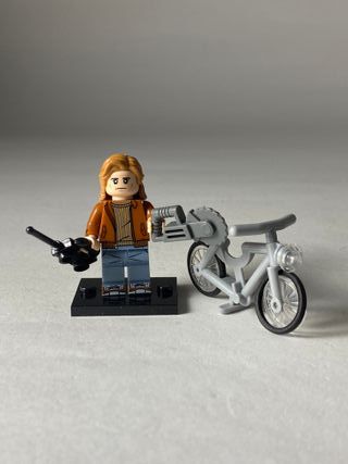 Steve Harrington - Figurine Type Lego Stranger 2