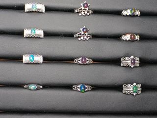 Anillo de ópalo natural