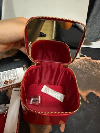 Set Maquillaje Rabanne Nuevo + Neceser Rojo