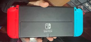 Nintendo Switch OLED Blu e Rosso