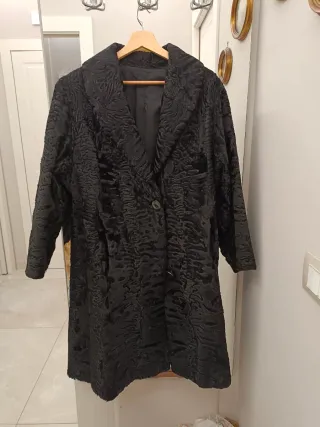 Pelliccia Astrakan Nera