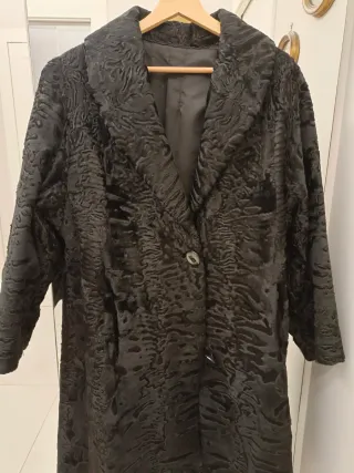 Pelliccia Astrakan Nera