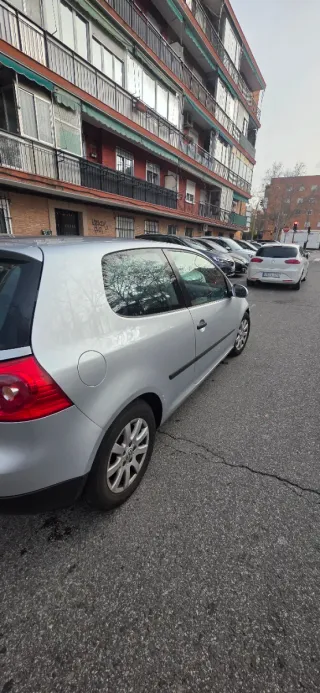 Volkswagen Golf 2004