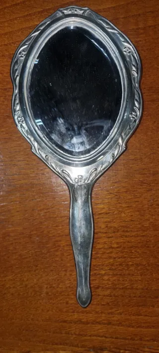 Juego tocador alpaca y cristal tallado