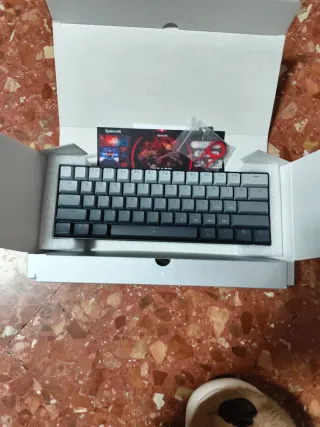 Teclado Mecánico Redragon Fizz