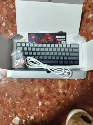 Teclado Mecánico Redragon Fizz