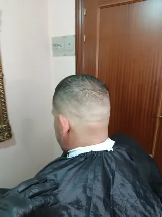 Corte caballero
