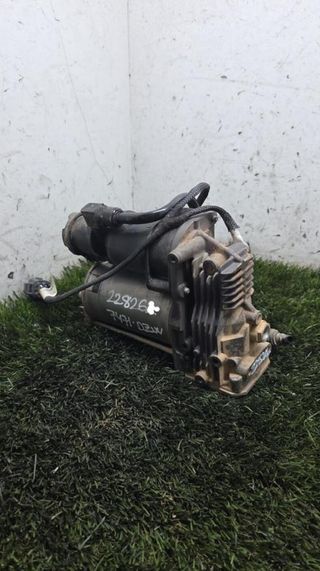 Land rover 228268 bh3219g525df bomba range 2.7 at