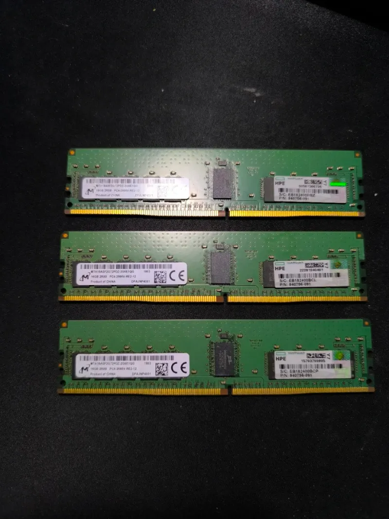 3x HPE 16GB DDR4 ECC RDIMM 2666MHz