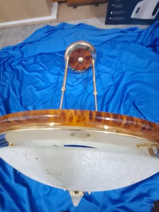 Lámpara de techo madera y metal