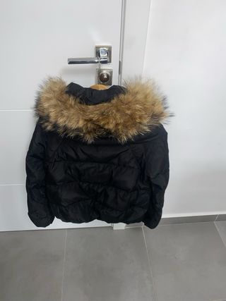Chaqueta Moncler Negra con Pelo