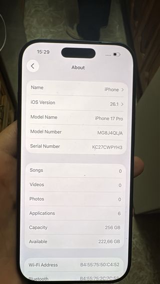 iPhone 17 Pro Negro/Azul Marino 0 circle