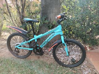 COMO NUEVA Megamo 20" Air Bici infantil 6v Shimano