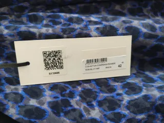 Vestido IKKS azul estampado animal print.