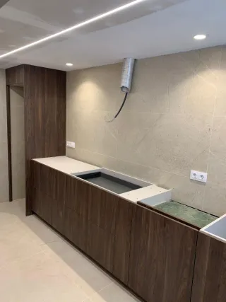 PONER PISO PARQUES Y ARMARIOS