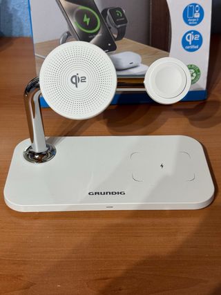 Cargador Inalámbrico Grundig 3 en 1 Qi2