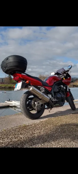 Yamaha Fazer 600 del 2001 Negociable. 630.133.017