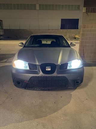 seat ibiza 6L se escuchan ofertas