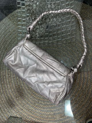 Bolso Guess Plateado Vintage