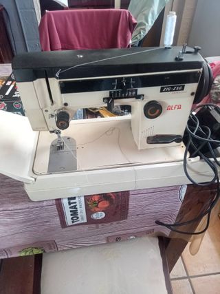 Máquina de coser Alfa Zig-Zag