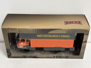 Pegaso Comet escala 1/43