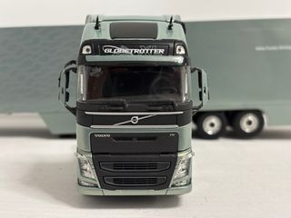 Volvo FH540 escala 1/50