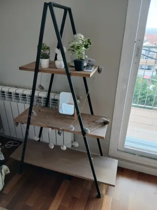 Estantería diseño moderno hierro y madera