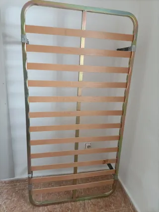 Somier 90 cm x 180cms con patas