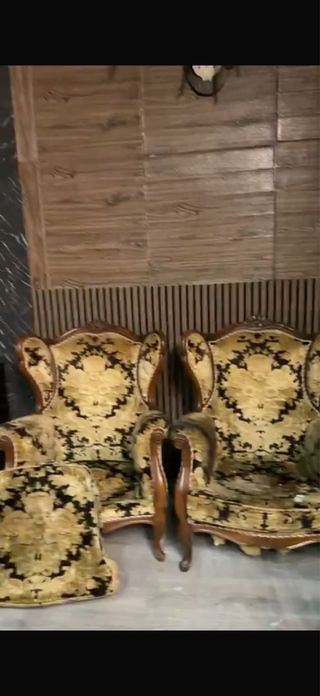 Sillón vintage terciopelo madera