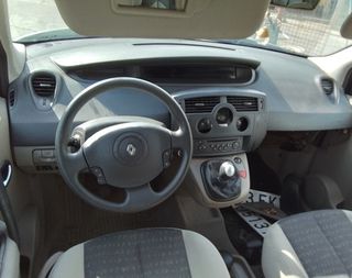 Renault 5285865 8200493374g piloto tras izq scenic