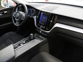 Volvo XC60 B4 D Momentum Pro Auto 145 kW (197 CV)