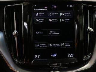 Volvo XC60 B4 D Momentum Pro Auto 145 kW (197 CV)