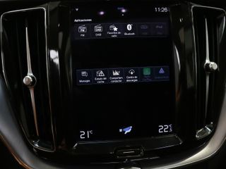 Volvo XC60 B4 D Momentum Pro Auto 145 kW (197 CV)