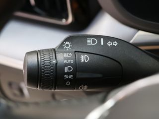 Volvo XC60 B4 D Momentum Pro Auto 145 kW (197 CV)