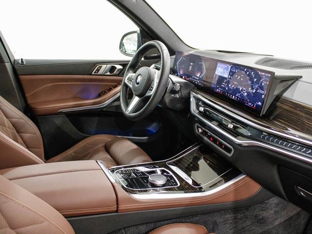 BMW X5 2025, foto 8