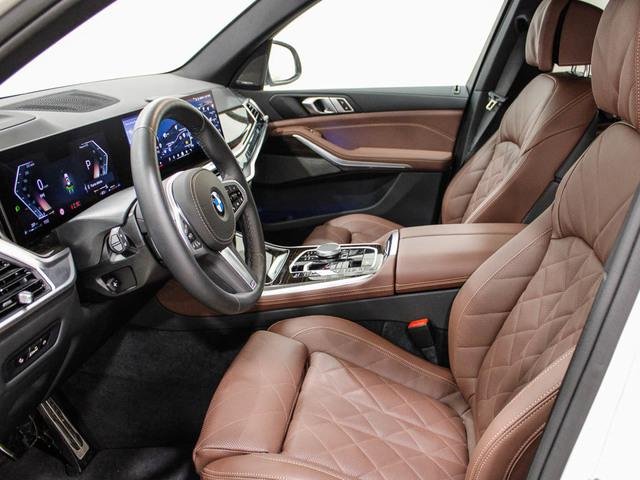 BMW X5 2025, foto 11