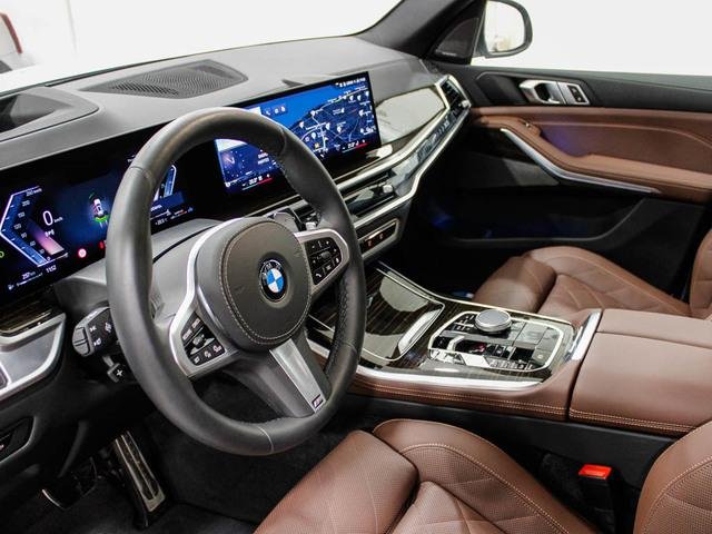 BMW X5 2025, foto 12