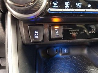 Toyota Rav4 2.5l PLug-In Hybrid Advance e-CVT 225 kW (306 CV)