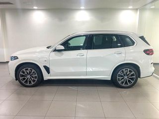 BMW X5 xDrive50e 360 kW (489 CV)