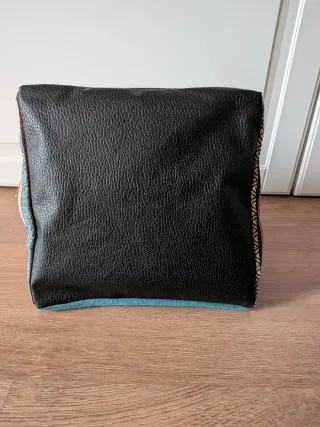 Magnesera de escalada con diseño étnico