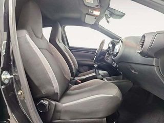 Toyota Aygo X Cross 1.0 VVT-I Play 53 kW (72 CV)