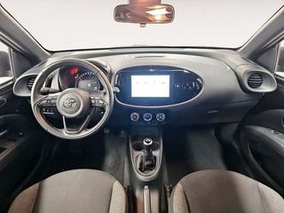 Toyota Aygo X Cross 1.0 VVT-I Play 53 kW (72 CV)