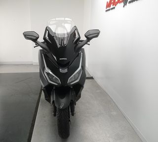 HONDA FORZA 125 2023 7415 kms.